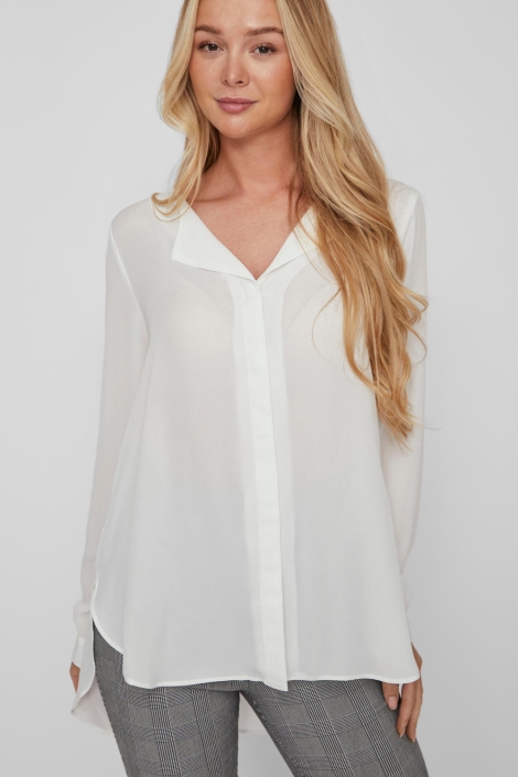 Vila witte dames blouse | Model vooraanzicht