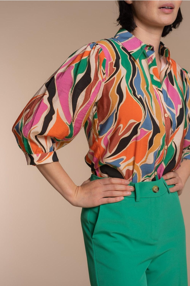 BLOUSE GRAFISCHE VLEKKENDESSIN 33193 20 Off-white/Coral combi