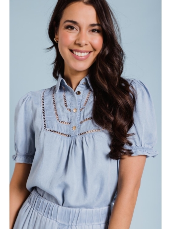 Femme9 Blouse TENCEL DENIM BLOUSE WITH LACE PATTY 32 BLUE