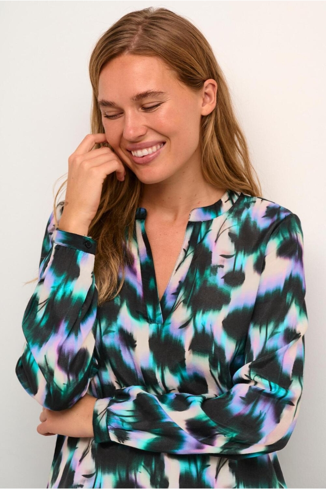 KAAMILIA UMA BLOUSE 10508140 104759 DIGITAL FLOWER PRINT