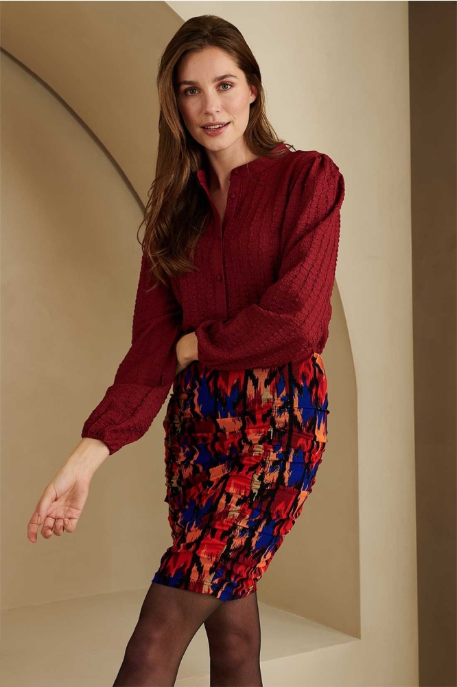 Lofty Manner bordeaux dames blouse | Model vooraanzicht