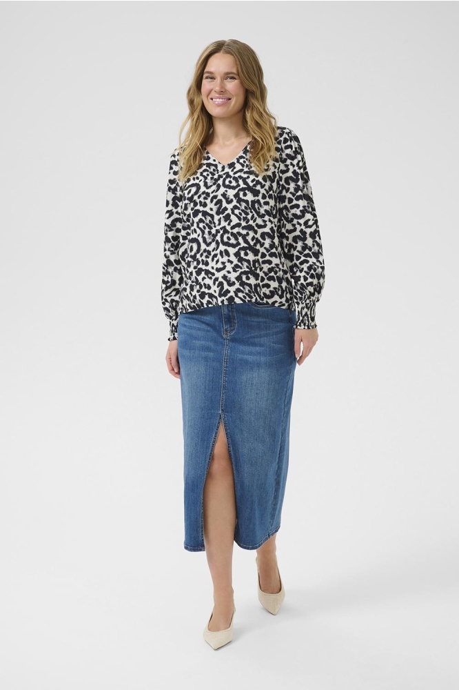 Kaffe beige dames blouse | Model
