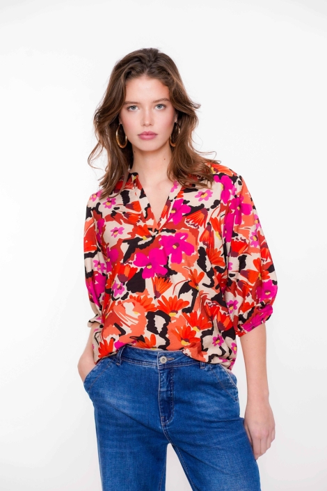 Geisha oranje dames blouse | Model vooraanzicht