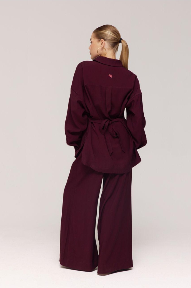 Harper & Yve bruine dames blouse | Model