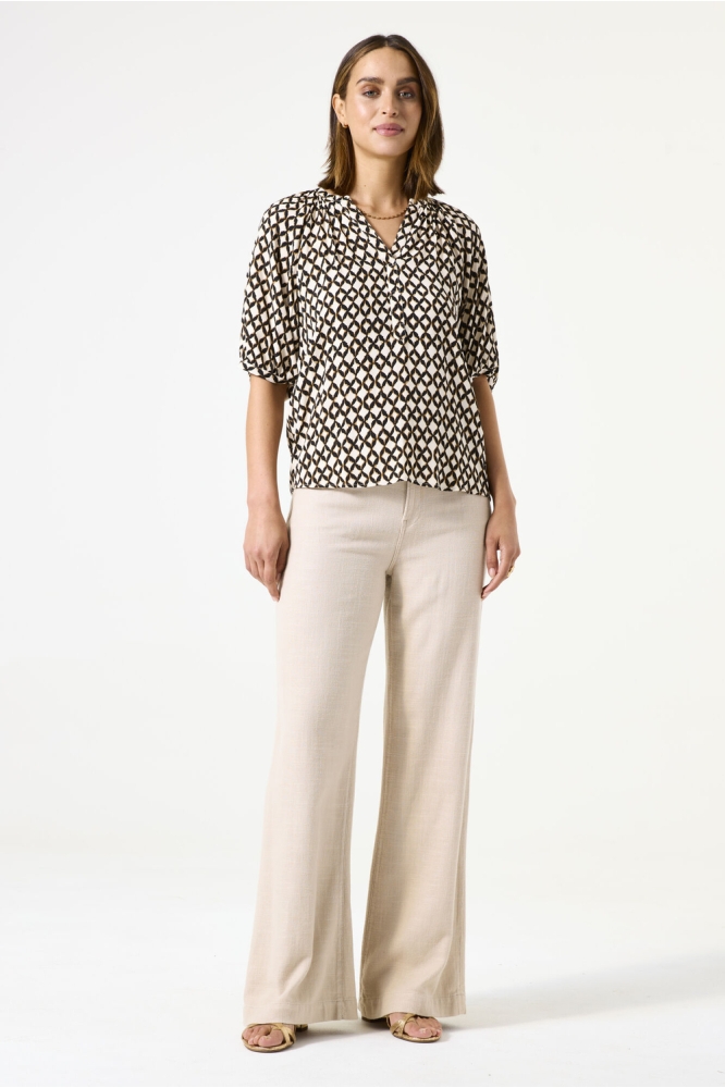 Garcia ecru dames blouse | Model
