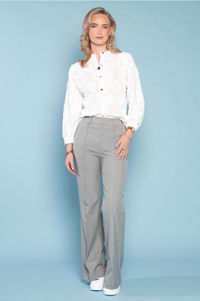 JOB FLOWER EMBR 25S P312 01 10 WHITE