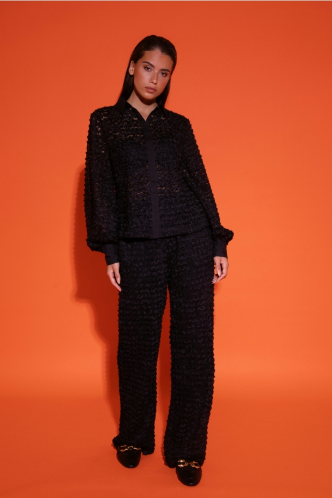 Studio Amaya zwarte dames blouse | Model