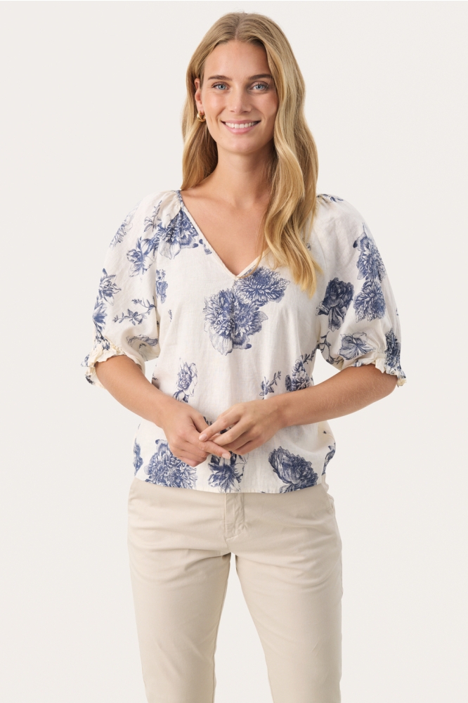 Part Two ecru dames blouse | Model vooraanzicht