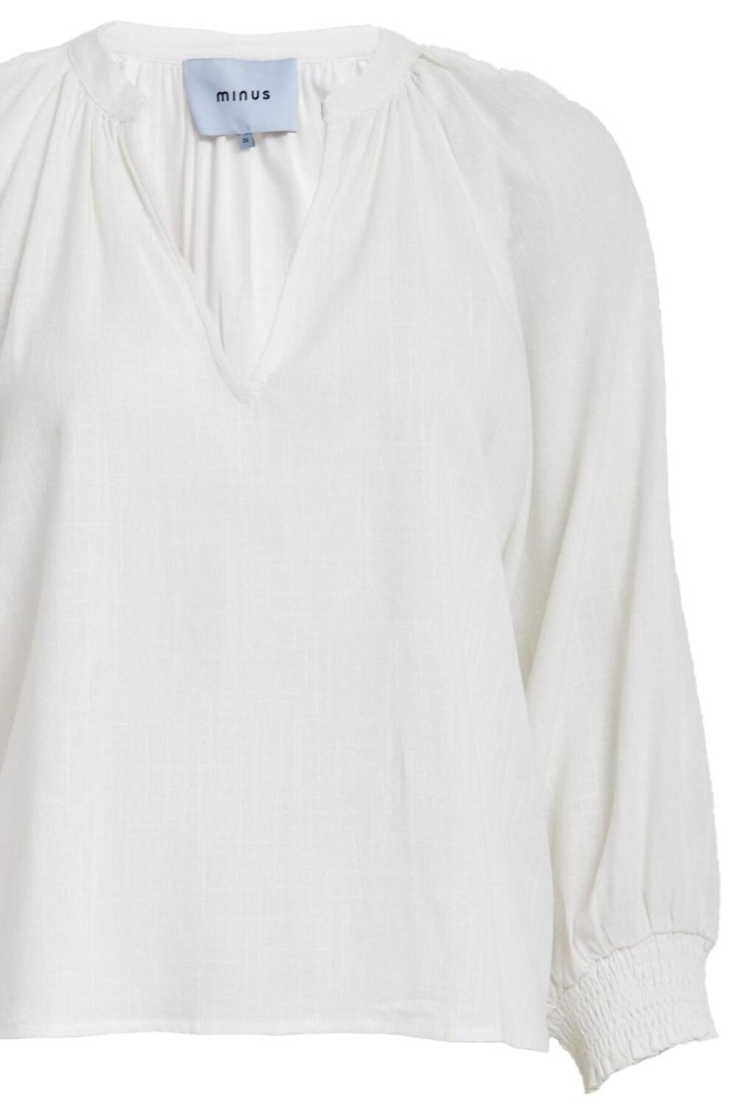 Minus ecru dames blouse | Close up