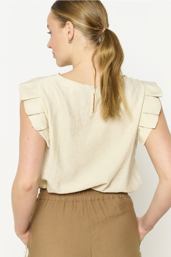 LolaLiza beige dames top | Model achteraanzicht