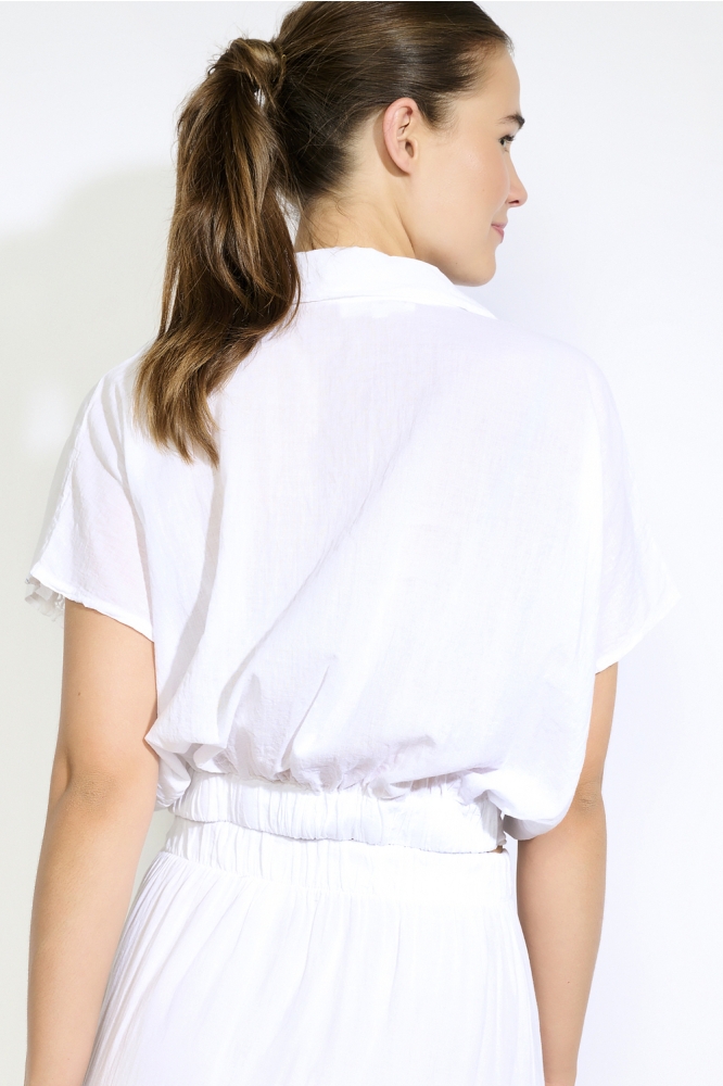 LolaLiza witte dames blouse | Model achteraanzicht