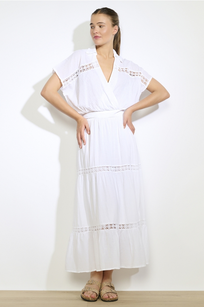 LolaLiza witte dames blouse | Model