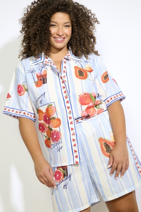 LolaLiza witte dames blouse | Model vooraanzicht