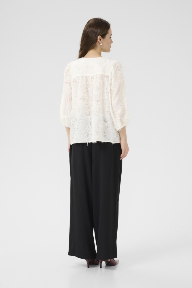 Kaffe ecru dames blouse | Model
