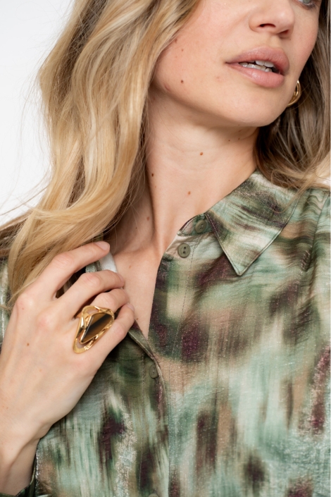 Geisha groene dames blouse | Close up
