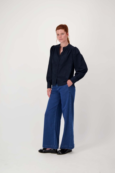 Zusss blauwe dames blouse | Model