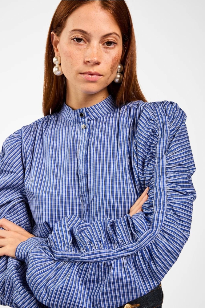 Aaiko blauwe dames blouse | Close up