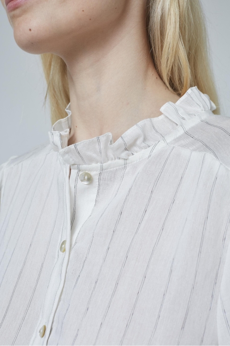 SisterS point witte dames blouse | Close up