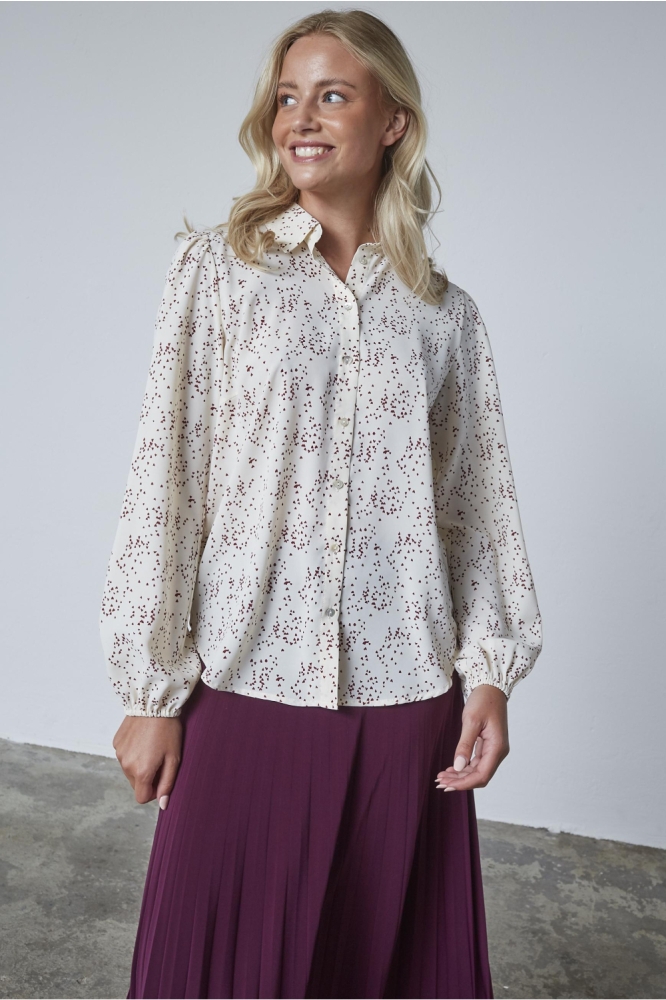 SisterS point ecru dames blouse | Model vooraanzicht