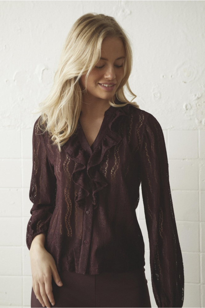 SisterS point bordeaux dames blouse | Sfeerbeeld, In situatie