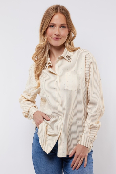 C&S The Label camel dames blouse | Model vooraanzicht