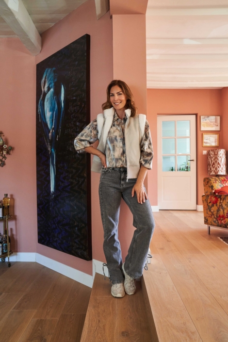 NED ecru dames blouse | Sfeerbeeld, In situatie