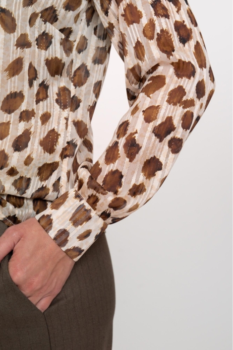 Geisha dames blouse | Close up