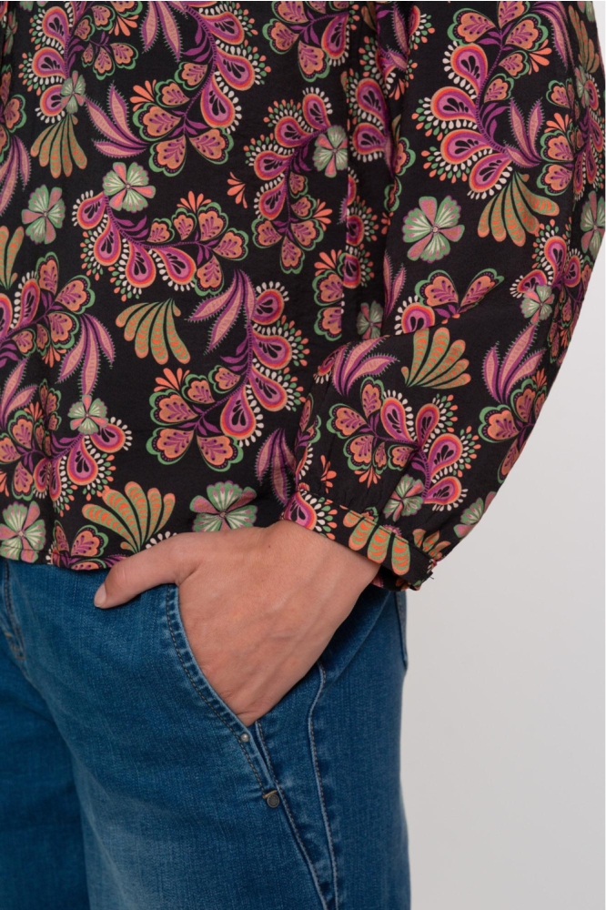 Geisha zwarte dames blouse | Kleurstaal