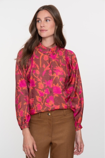 Geisha Blouse BLOUSE MET KLEURRIJKE BLOEMENPRINT EN VERFIJNDE DETAILS 53909 20 BURGUNDY/FUCHSIA