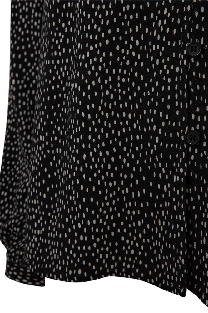 Freequent zwarte dames blouse | Close up