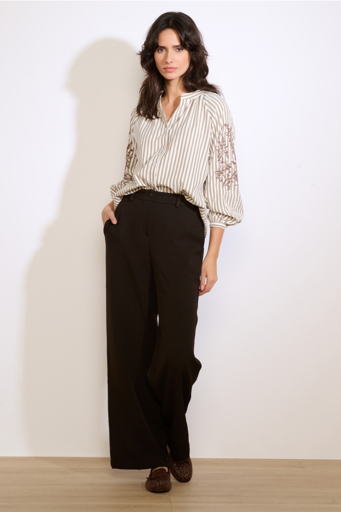 LolaLiza witte dames blouse | Model