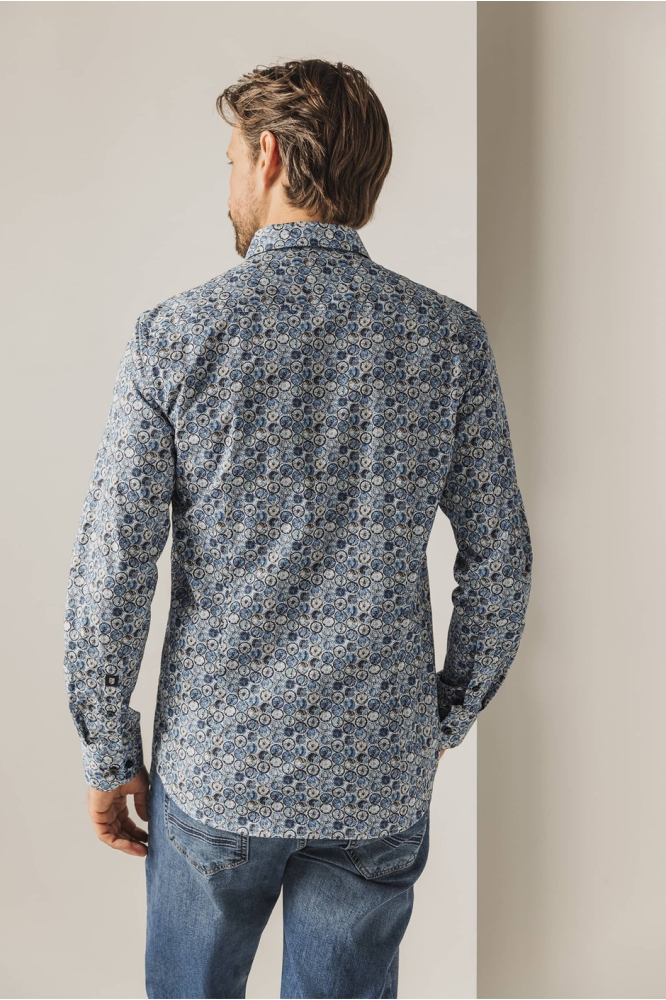 State of Art blauwe heren overhemd | Model achteraanzicht
