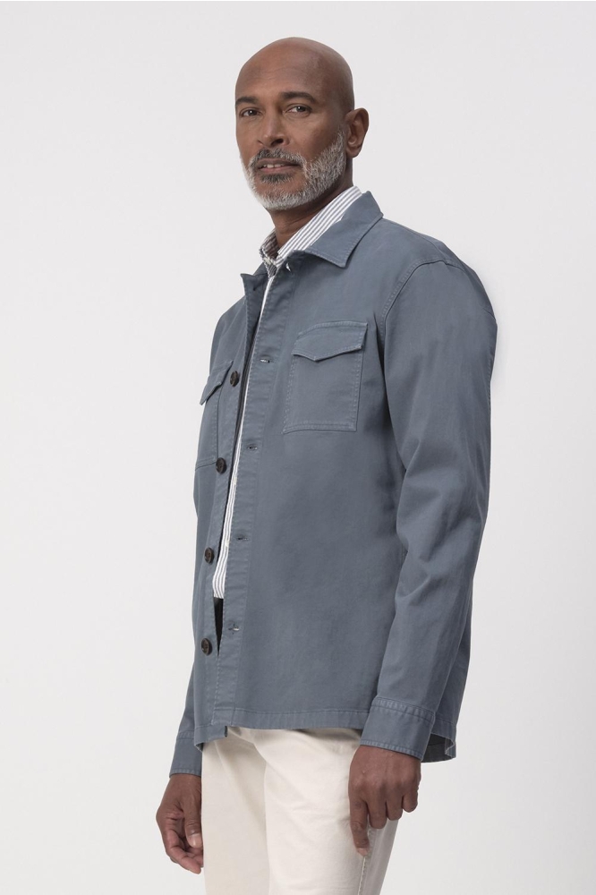 Campbell blauwe heren overhemd | Model zijaanzicht