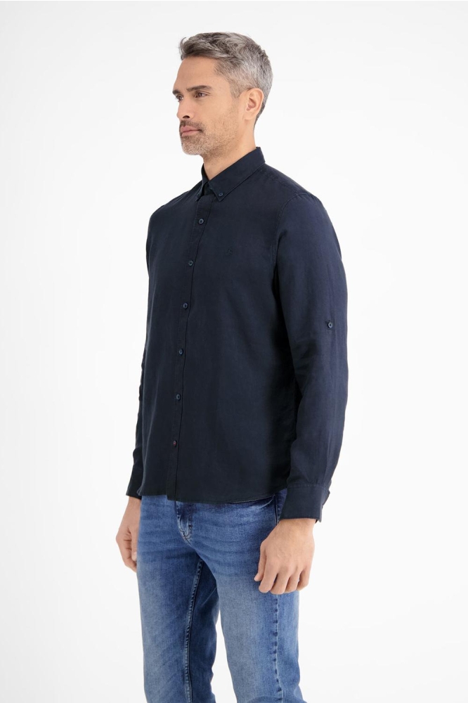 Lerros blauwe heren overhemd | Model zijaanzicht