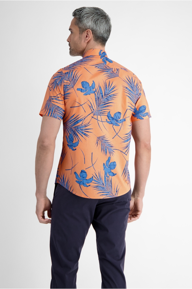 Lerros oranje heren overhemd | Model achteraanzicht