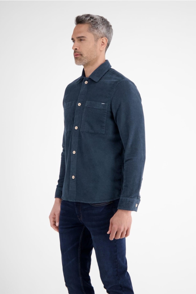 Lerros blauwe heren overhemd | Model zijaanzicht