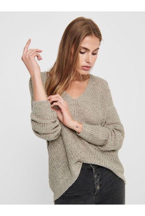 Jacqueline de Yong beige dames trui | Model vooraanzicht