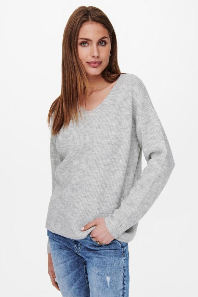 Only grijze dames trui | Model vooraanzicht