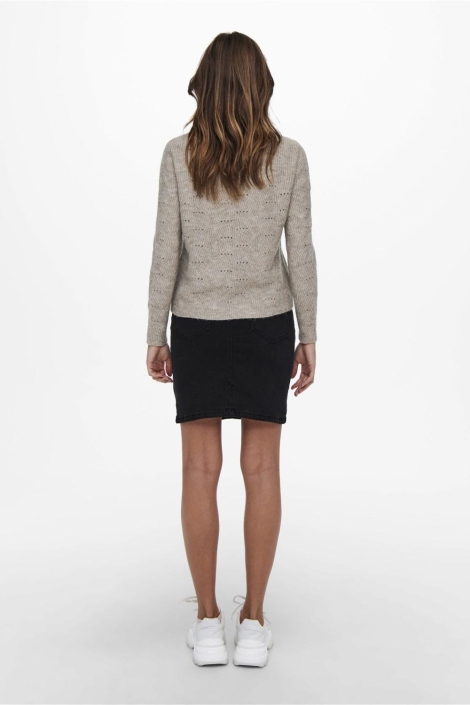 Only beige dames trui | Model achteraanzicht