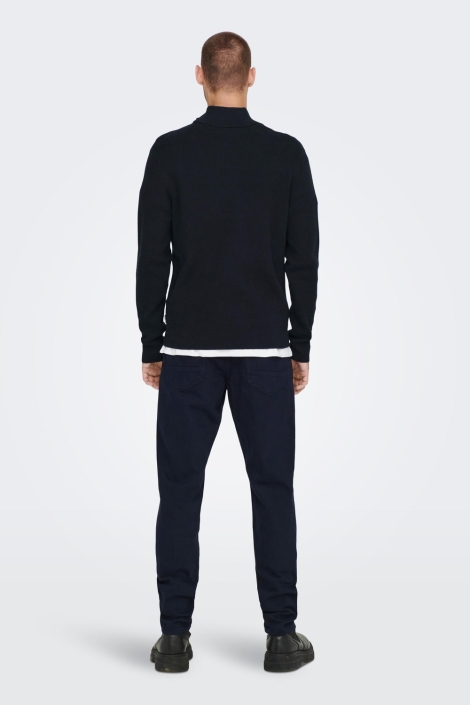 Only & Sons blauwe heren trui | Model achteraanzicht