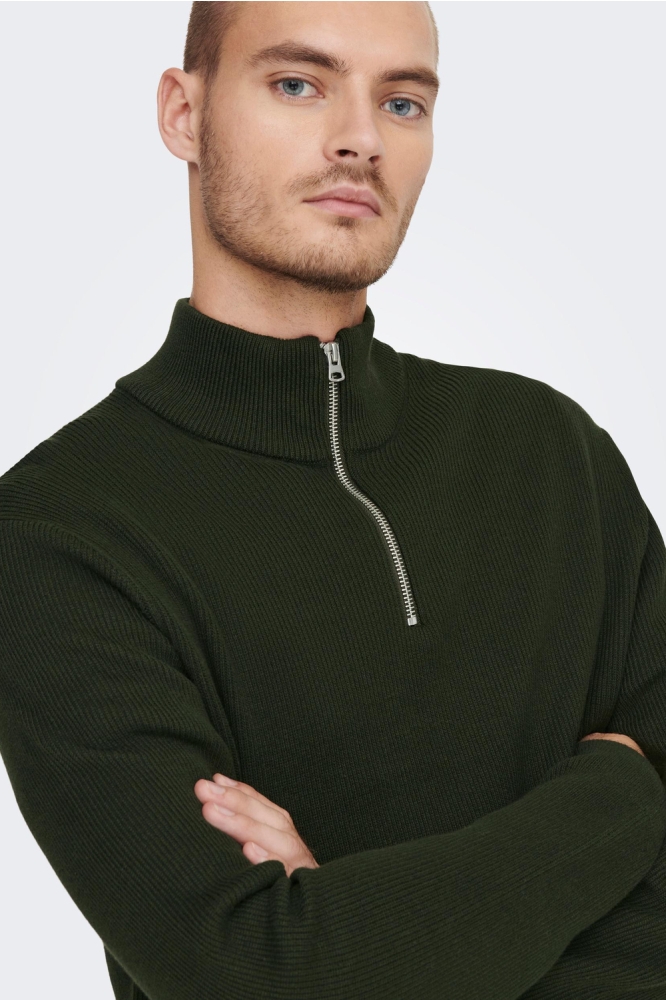 Only & Sons groene heren trui | Close up