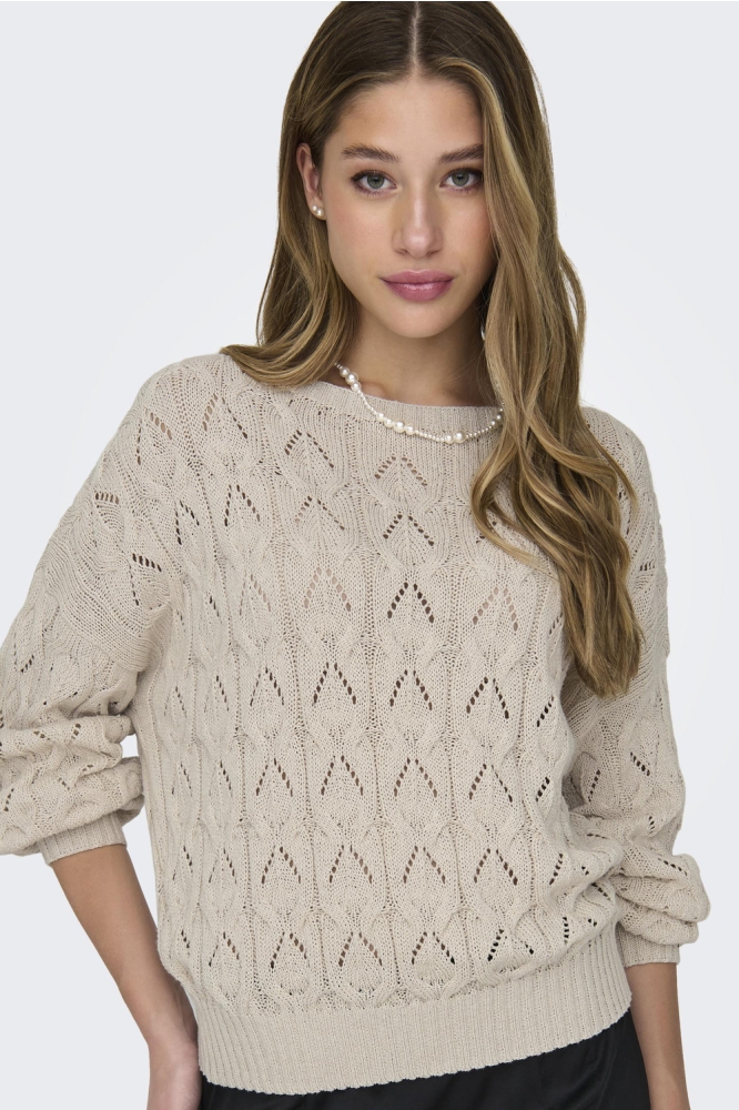 Only beige dames trui | Model vooraanzicht