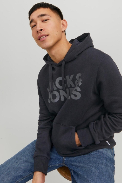 Jack & Jones zwarte heren sweater | Model vooraanzicht
