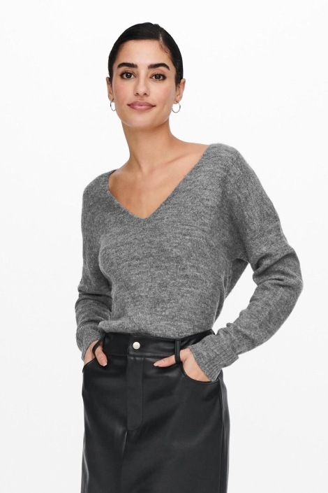 Jacqueline de Yong grijze dames trui | Model vooraanzicht