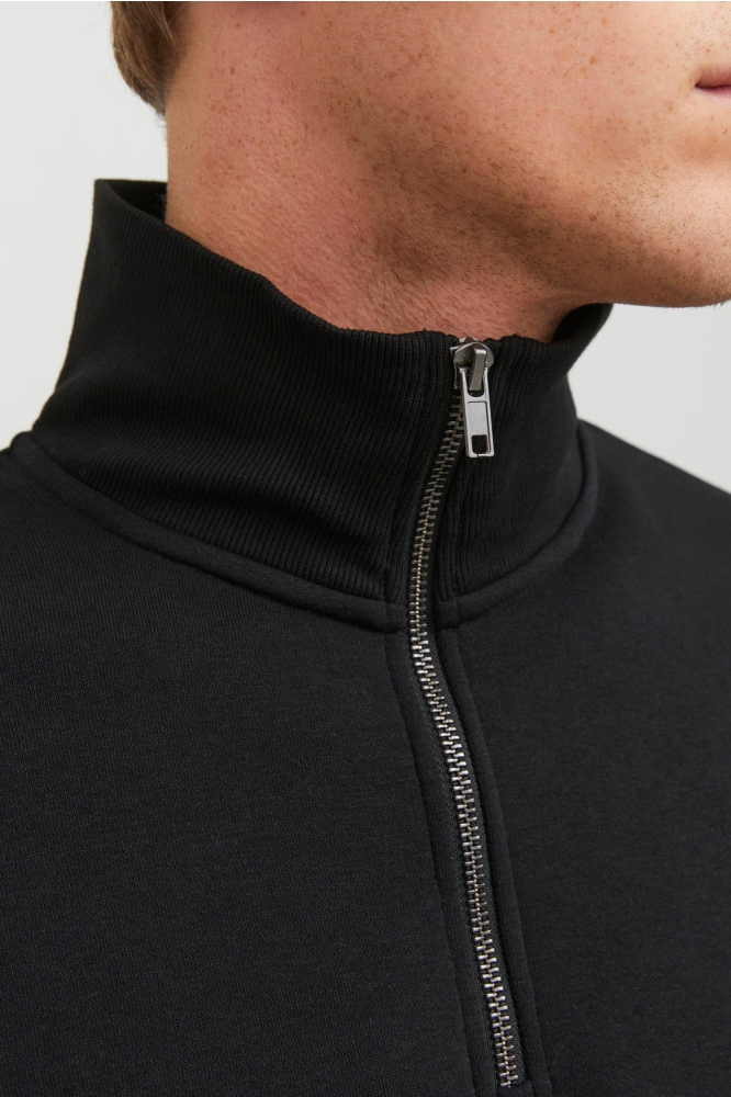 Jack & Jones zwarte heren sweater | Close up