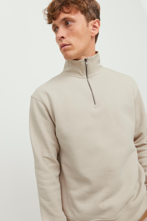 Jack & Jones ecru heren sweater | Model vooraanzicht