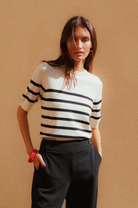 Vero Moda beige dames trui | Sfeerbeeld, In situatie