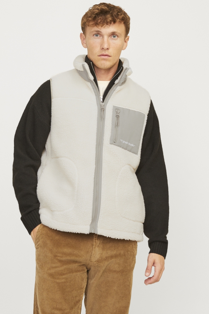 Jack & Jones beige heren jas | Model vooraanzicht