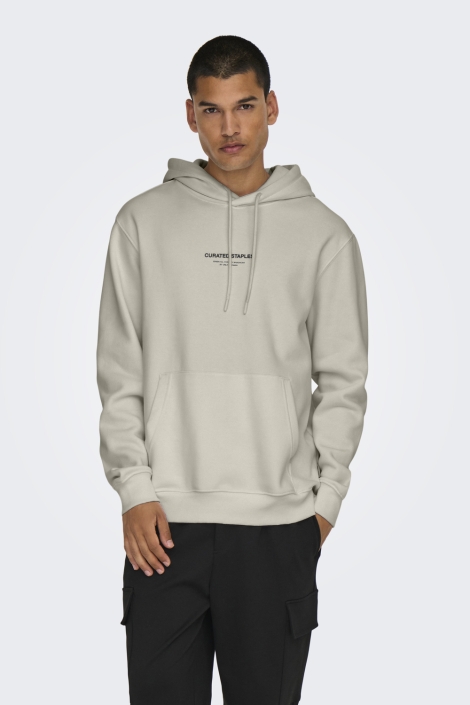 Only & Sons beige heren sweater | Model vooraanzicht