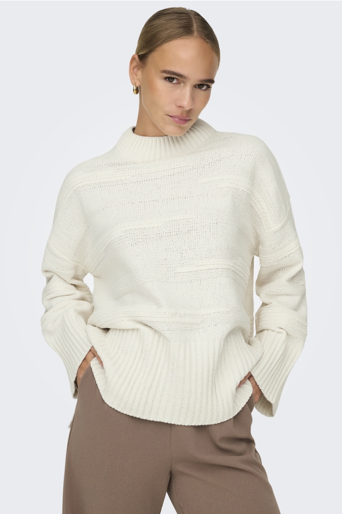 Only witte dames trui | Model vooraanzicht